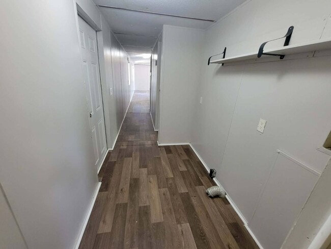 Building Photo - 109 Embert Ln