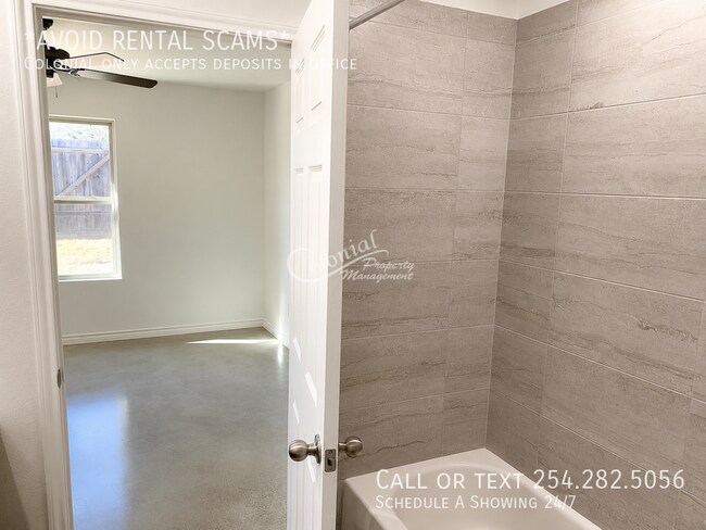 Building Photo - 1808 Ponca Trce