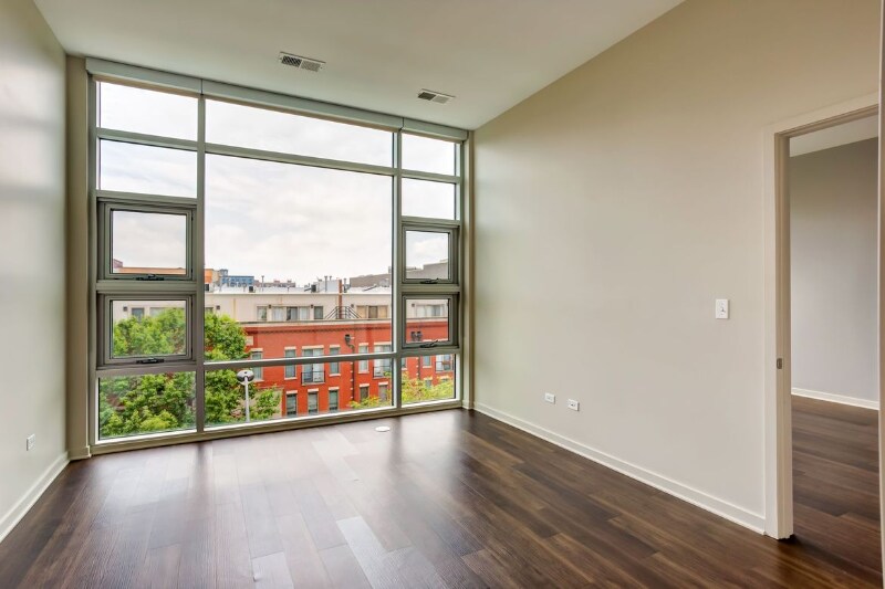 Building Photo - 1297 W Madison St