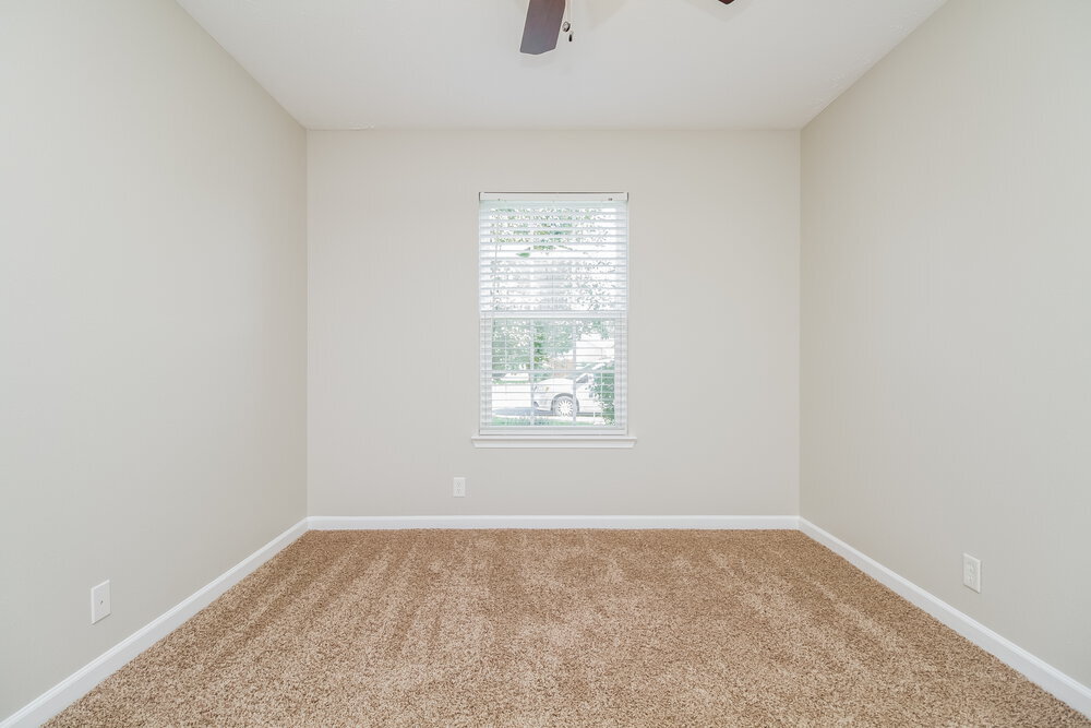 Building Photo - 1609 London Gardens Ct