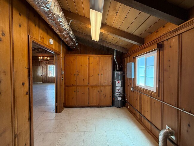 Building Photo - 161 Palm Ct Dr