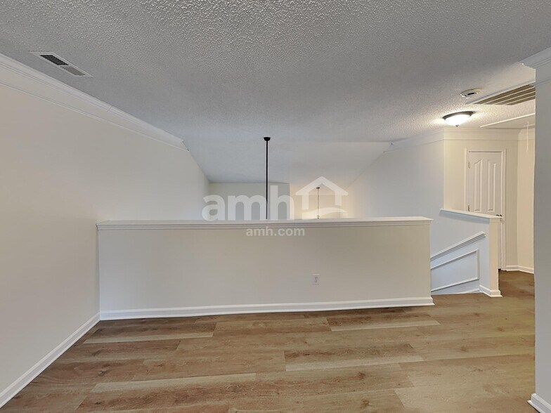 Building Photo - 15281 Eric Kyle Dr