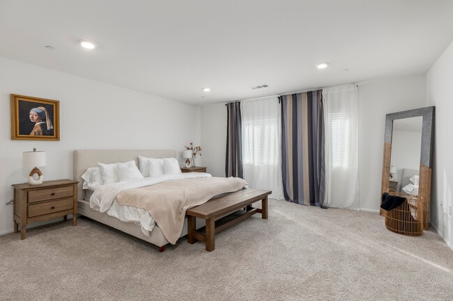 Building Photo - 23307 Desert Lily Ct