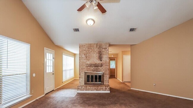 Building Photo - 1418 Hunters Park Dr