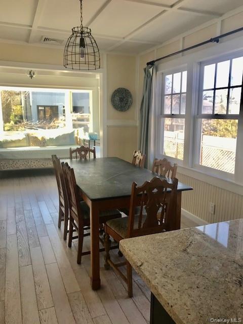 Building Photo - 16 Crescent Walk