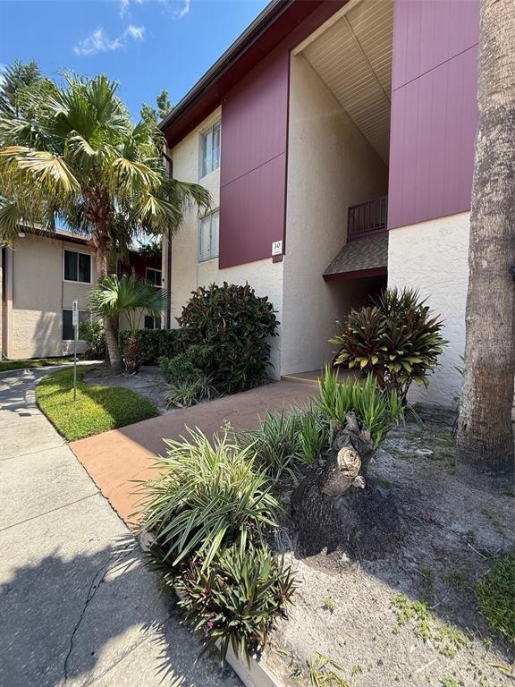 Building Photo - 3861 S Lake Dr
