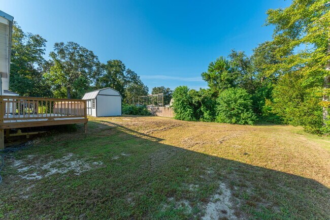 Building Photo - 264 Pinelog St