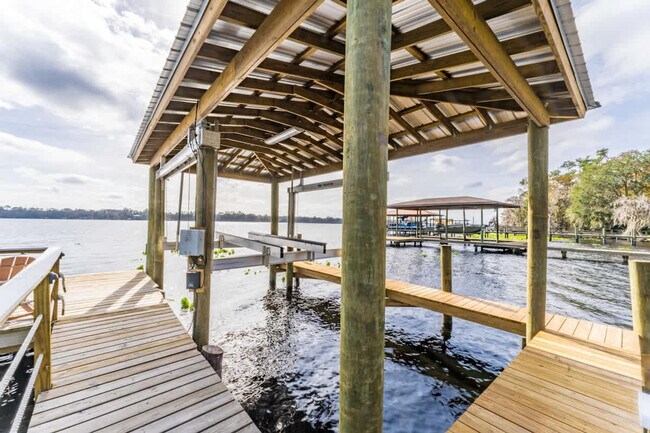 Building Photo - 3230 Julington Creek Rd