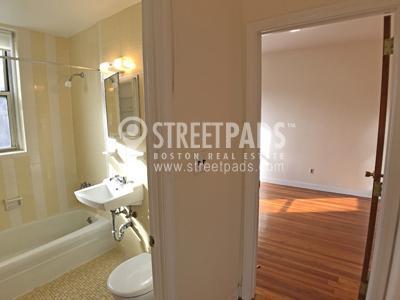 Building Photo - 1 bedroom in Boston MA 02134