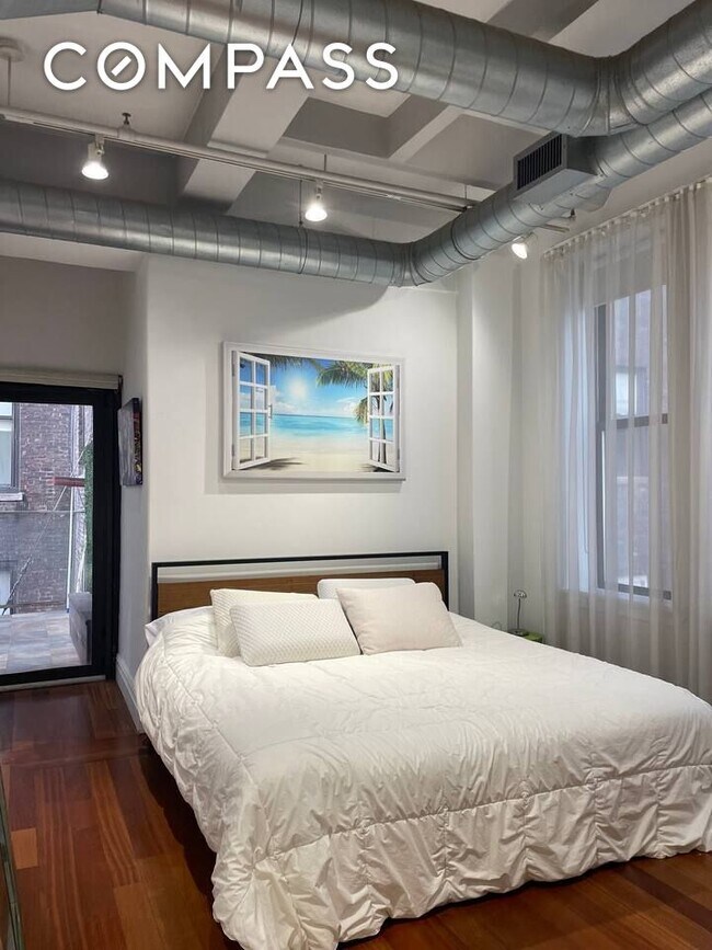 Building Photo - 4345-45 E 30th St