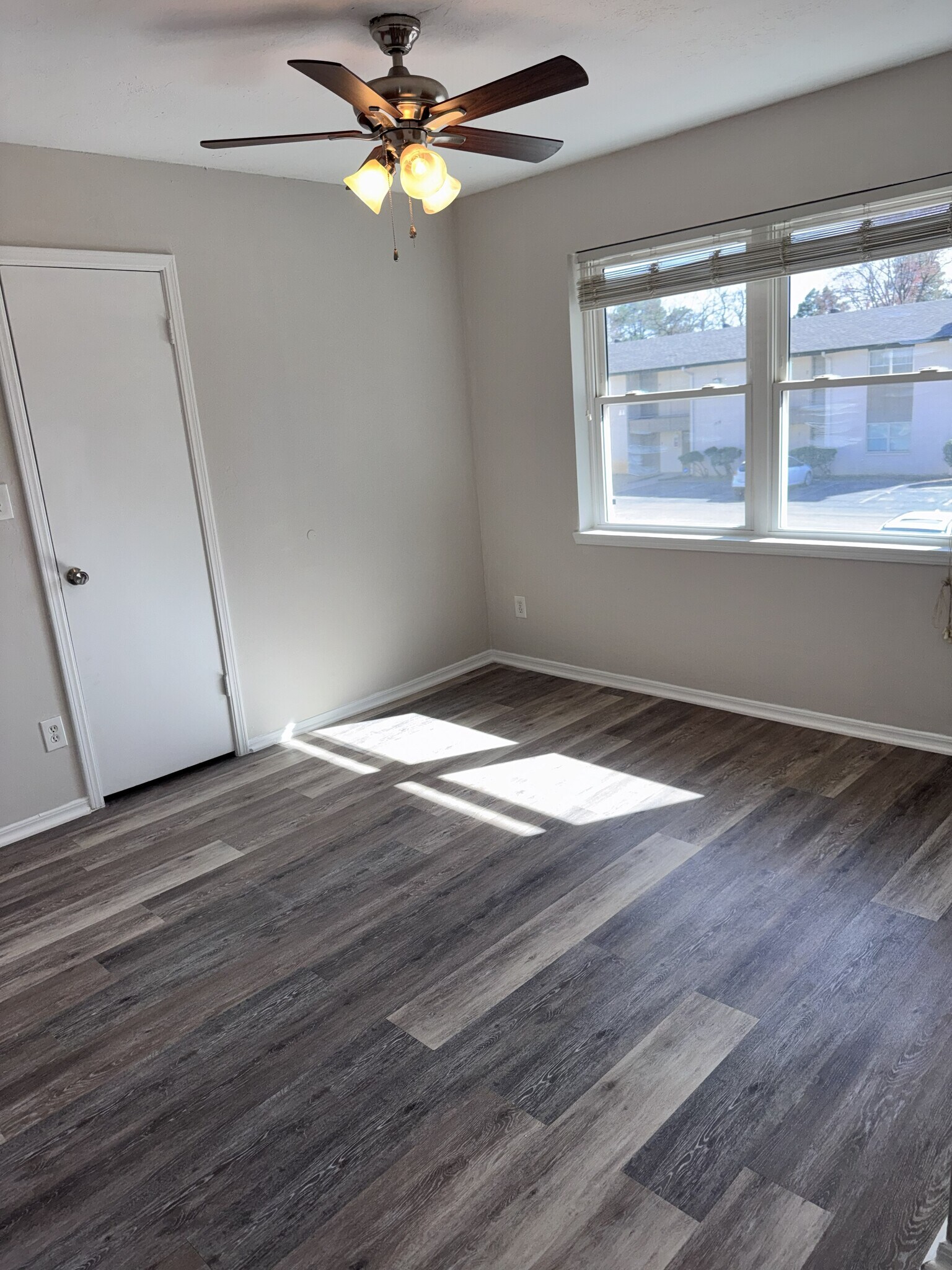 Bedroom 2 - 1713 E Lindsey St