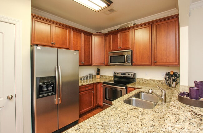 Building Photo - 5930 Obrien Ave