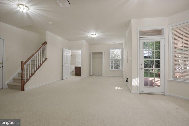 Building Photo - 46186 Aisquith Terrace