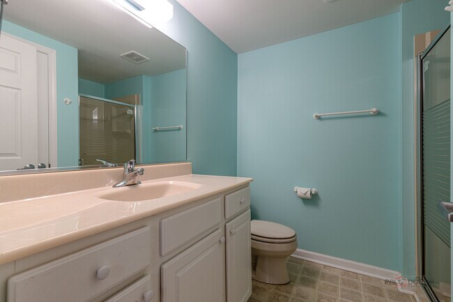 Building Photo - 5420 Belmont Ct