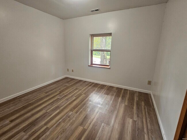 Building Photo - 128 N Roosevelt St