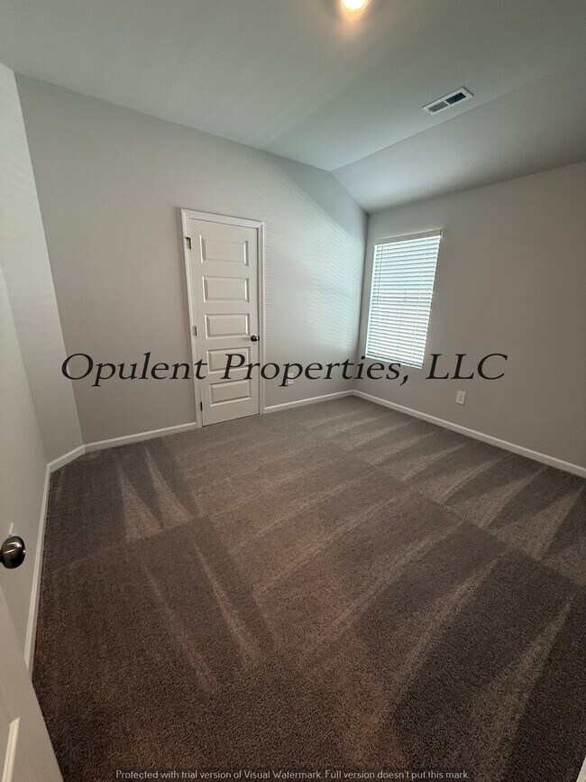Building Photo - 179 Olde Hearth Rd