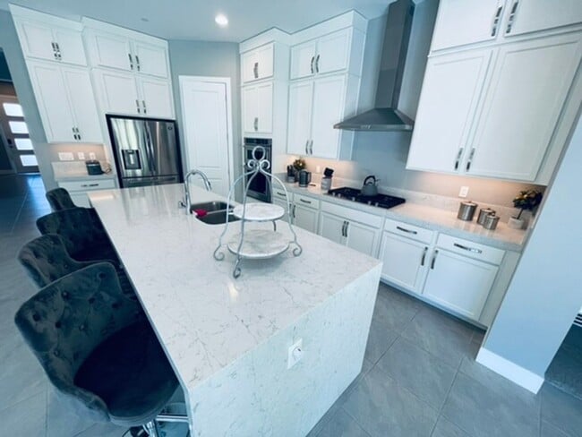 Building Photo - Absolutely beautiful single story home in a “Lake Las Vegas” GATED COMMUNITY!!!