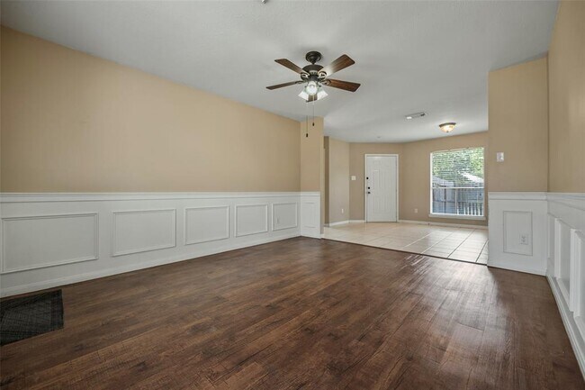 Building Photo - 18103 Gravenhurst Ln