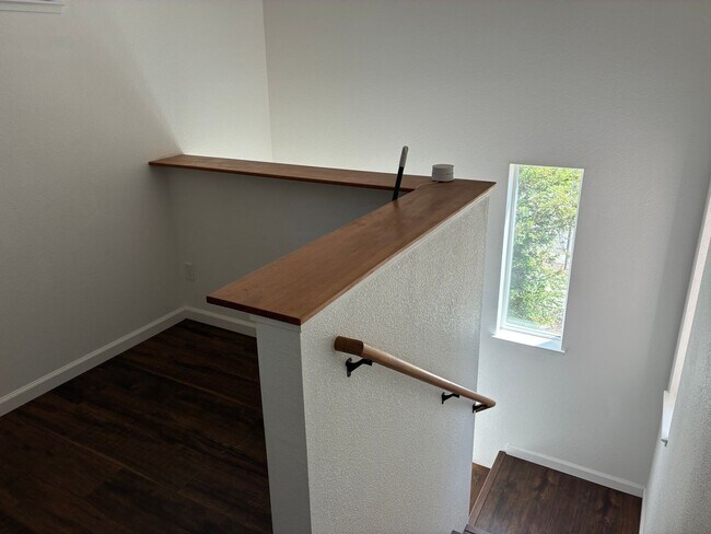 Building Photo - 4 Bedroom 2 bathroom home in Mace Ranch Davis