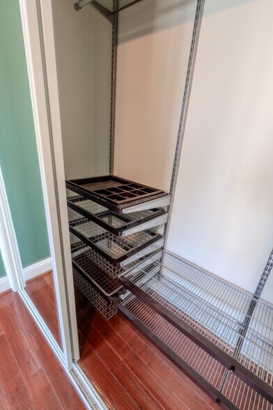 Completely customizable shelves in the closet. Arrange them to your liking! - 315 Evarts St NE