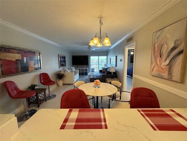 Building Photo - 95 N Birch Rd