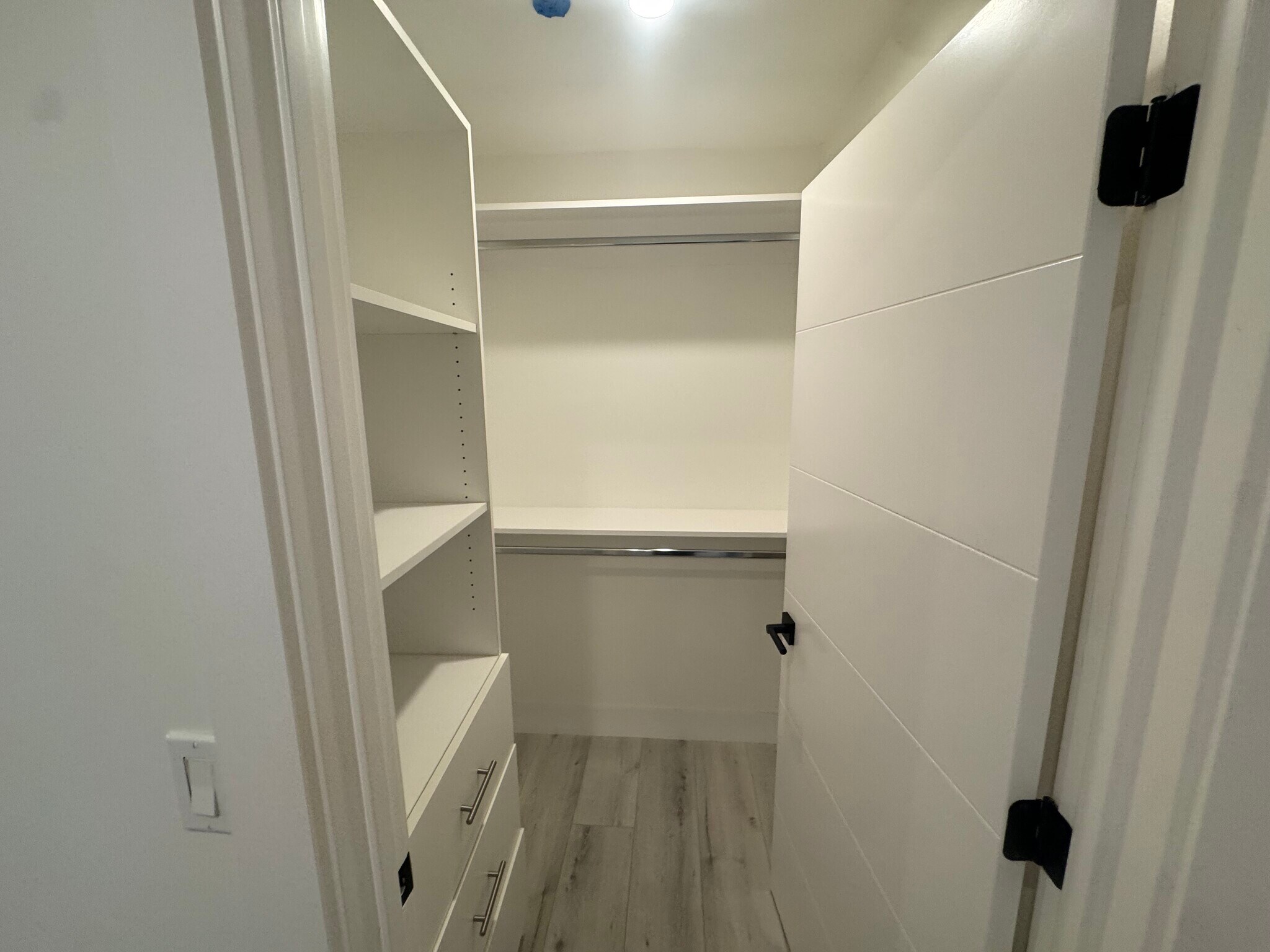 Building Photo - 5919 Dauphin Ave