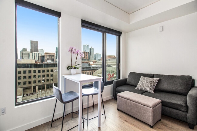 Building Photo - 1750 Wewatta St