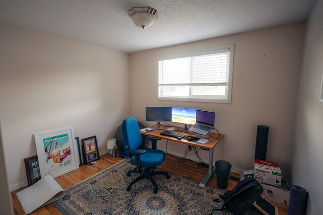 Building Photo - 7858 S 280 E