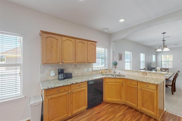 Building Photo - 1421 Cherokee Rose Trail