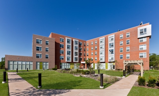 Primary Photo - Roseland Place Apartments