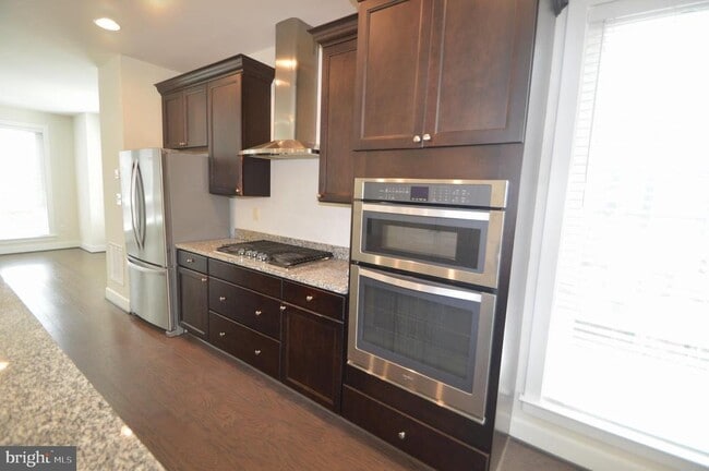Building Photo - 408 Stabler Ln