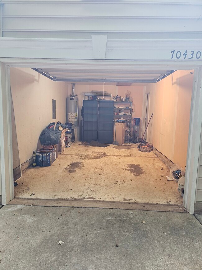 Building Photo - 10430 Brawley Ln