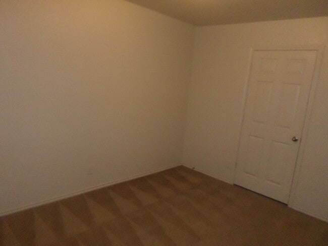 Building Photo - 3804 Joshua Taylor Dr