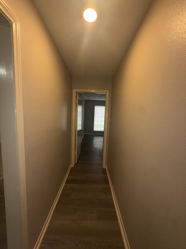 Building Photo - 16815 Methil Dr