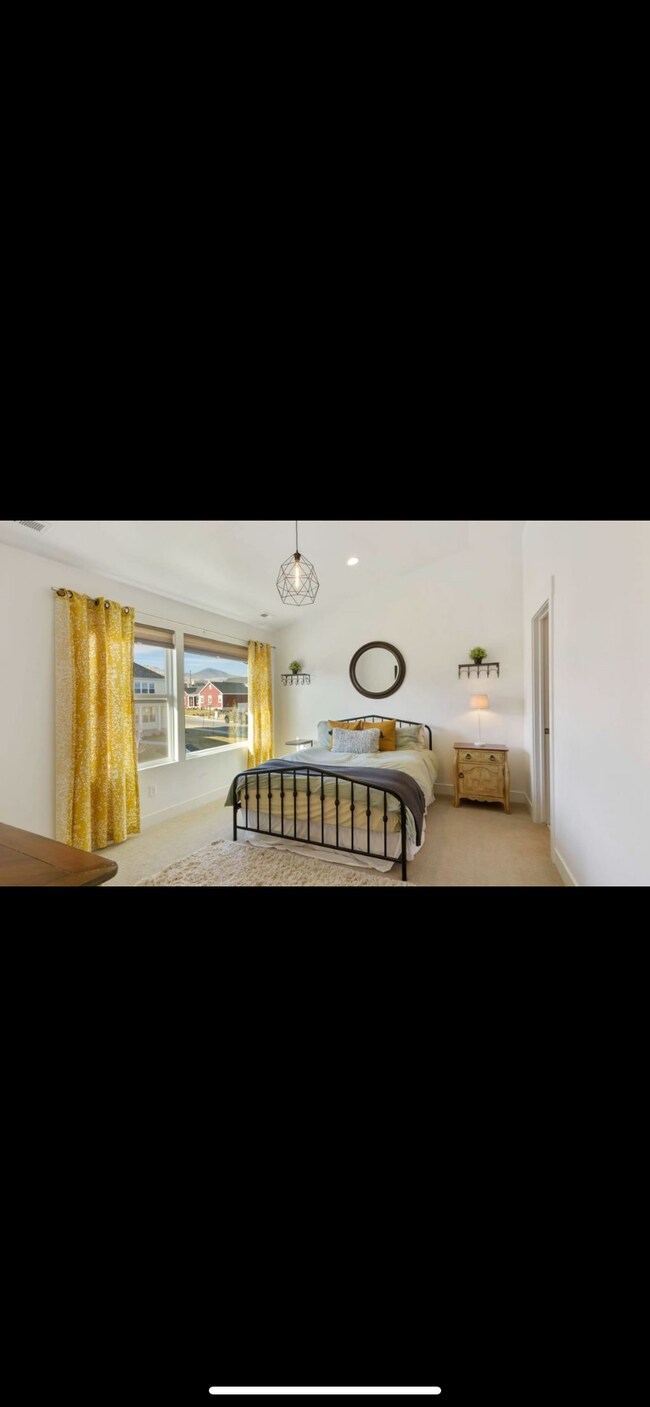 Building Photo - 11449 S Abbey Mill Dr