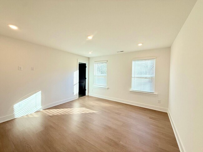 Building Photo - 2803 Fordwood Dr