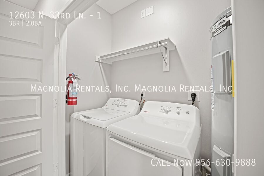 Building Photo - 12603 N 33rd Ln