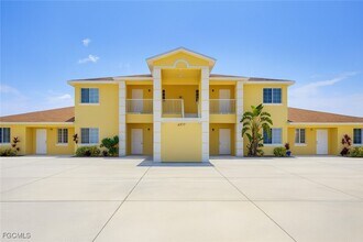 Building Photo - 4137 Skyline Blvd