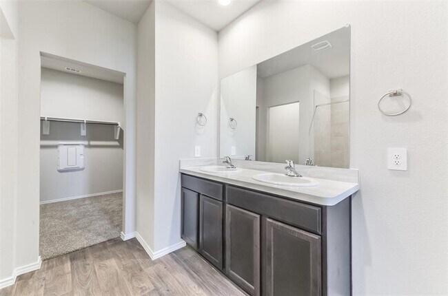 Building Photo - 16524 Cascading Pnes Ct