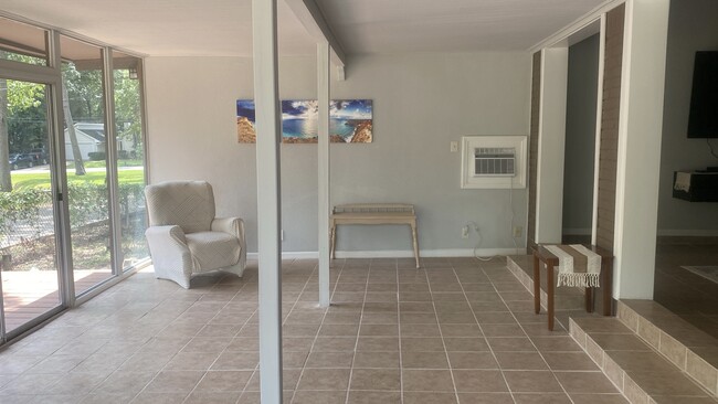 Building Photo - 111 Rigby Owen Rd