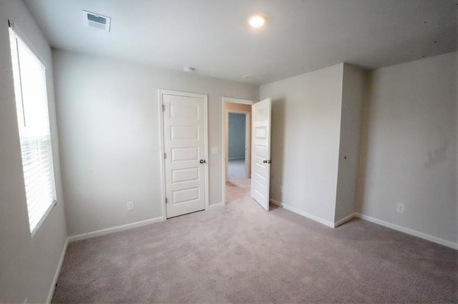 Building Photo - Beautiful 5BR Rincon Home with Open Floorplan & Loft Space