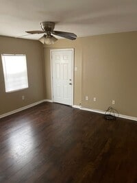 Building Photo - Well Kept 2 Bedroom in the Gentilly Area