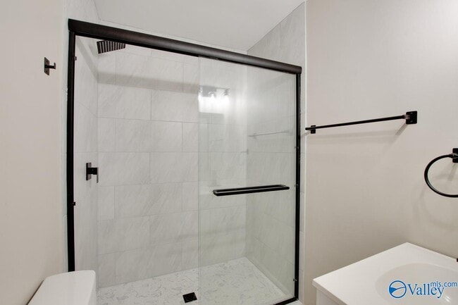 Building Photo - 3916 Troy Swasey Blvd SW