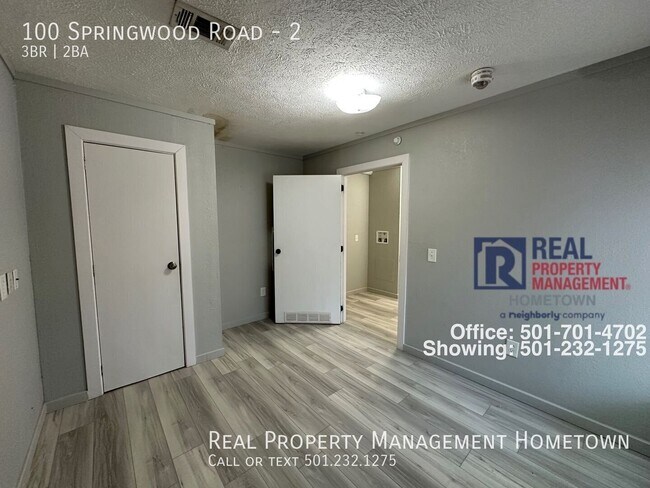 Building Photo - 100 Springwood Rd