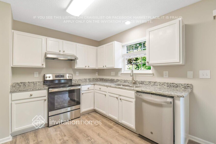 Building Photo - 10324 Covingtonwood Dr