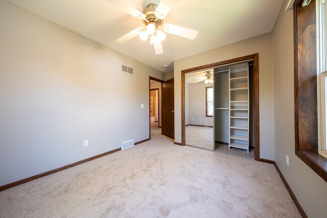 Building Photo - 408 10th St