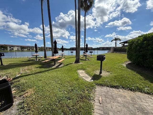 Building Photo - 850 SW 138th Ave