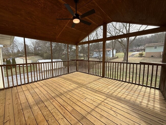 Building Photo - 220 Brampton Rd