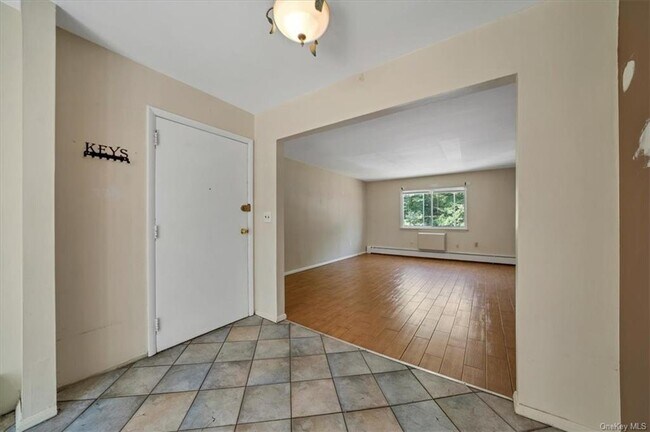 Building Photo - 24 Tanager Rd