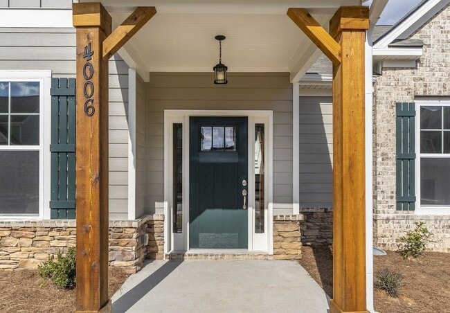 Building Photo - 4006 Glendianne Wy